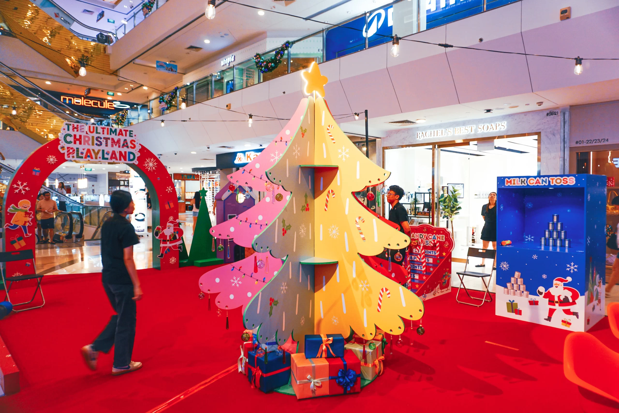 christmas-mall-brand-activation-gamification-singapore