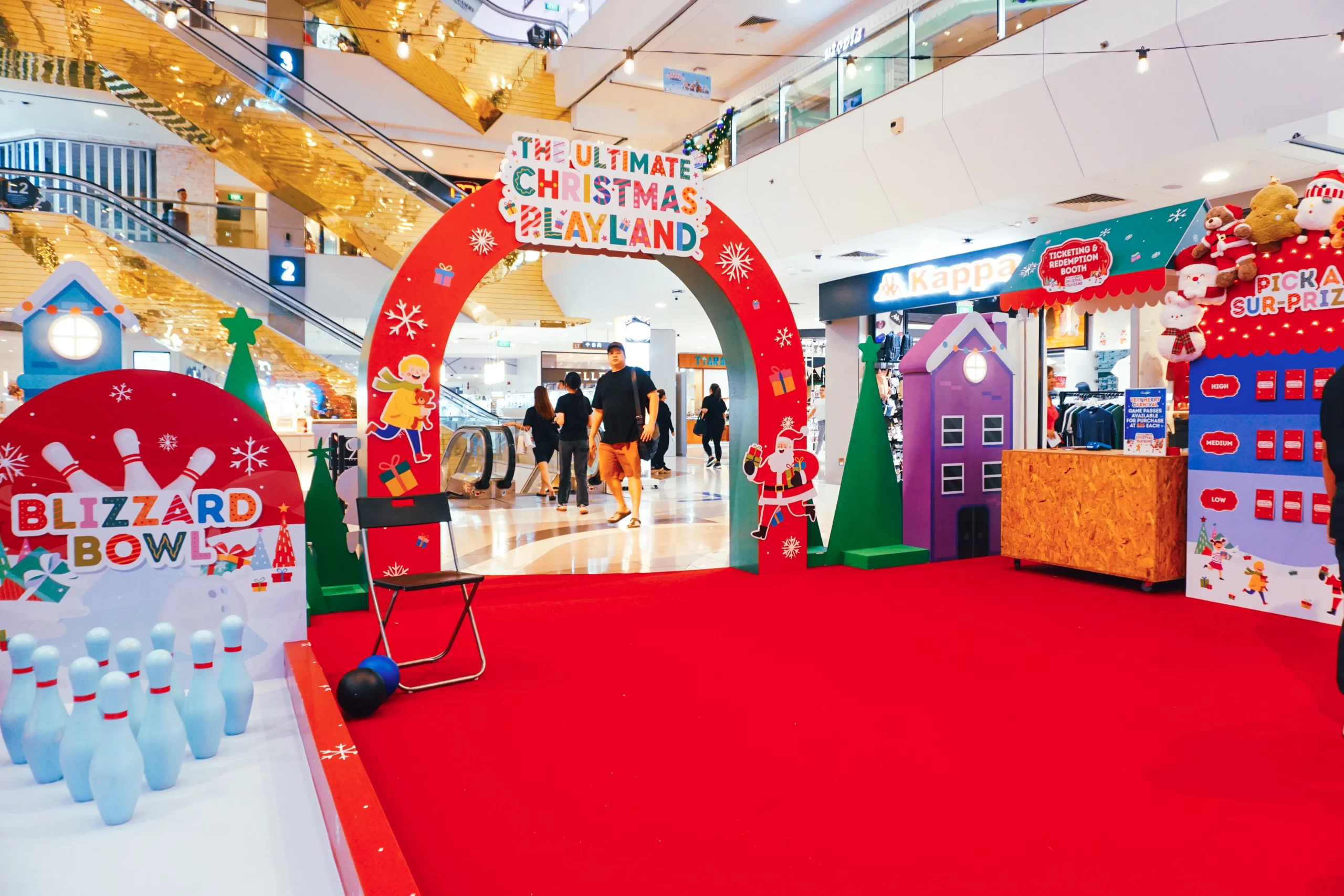 christmas-mall-brand-activation-interactive-games