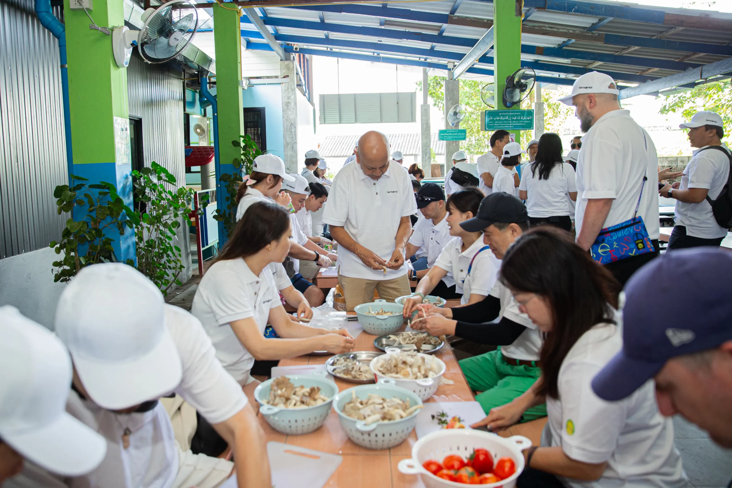 collaborative-team-building-program-with-social-impact-and-community-giving
