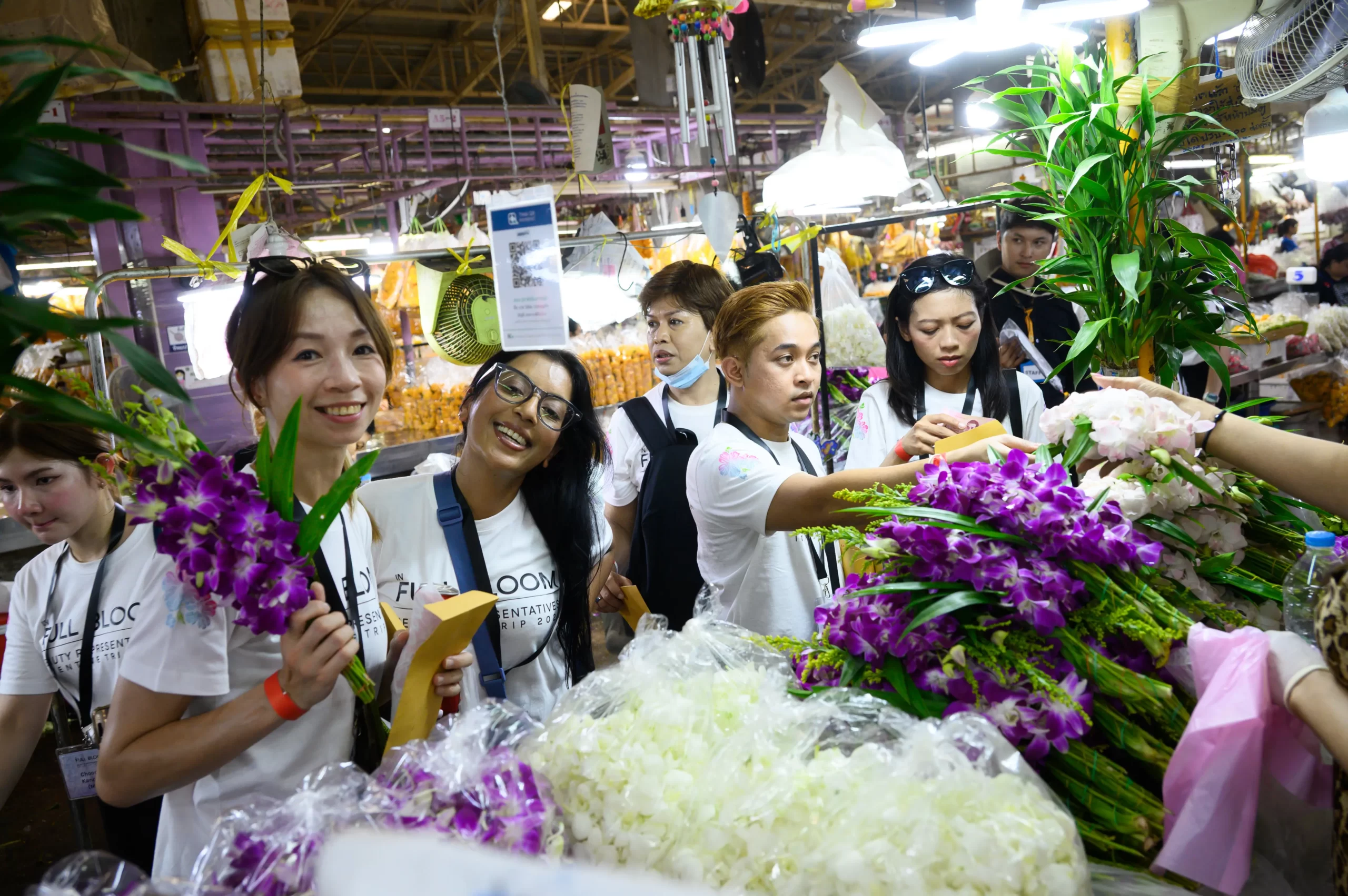 corporate-incentive-trip-experiential-activity-flower-market