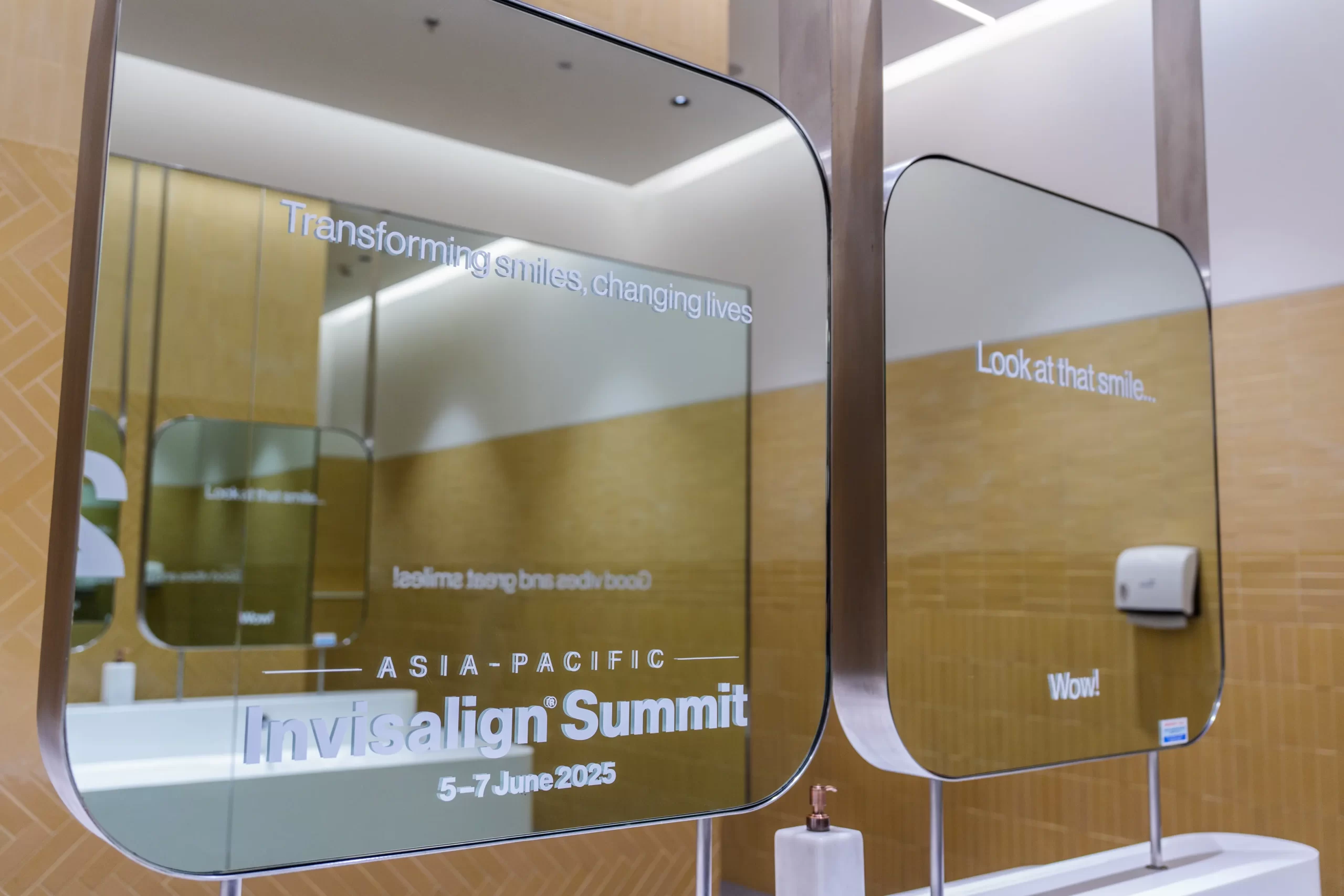 creative-restroom-mirror-branding-and-custom-vinyl-decals