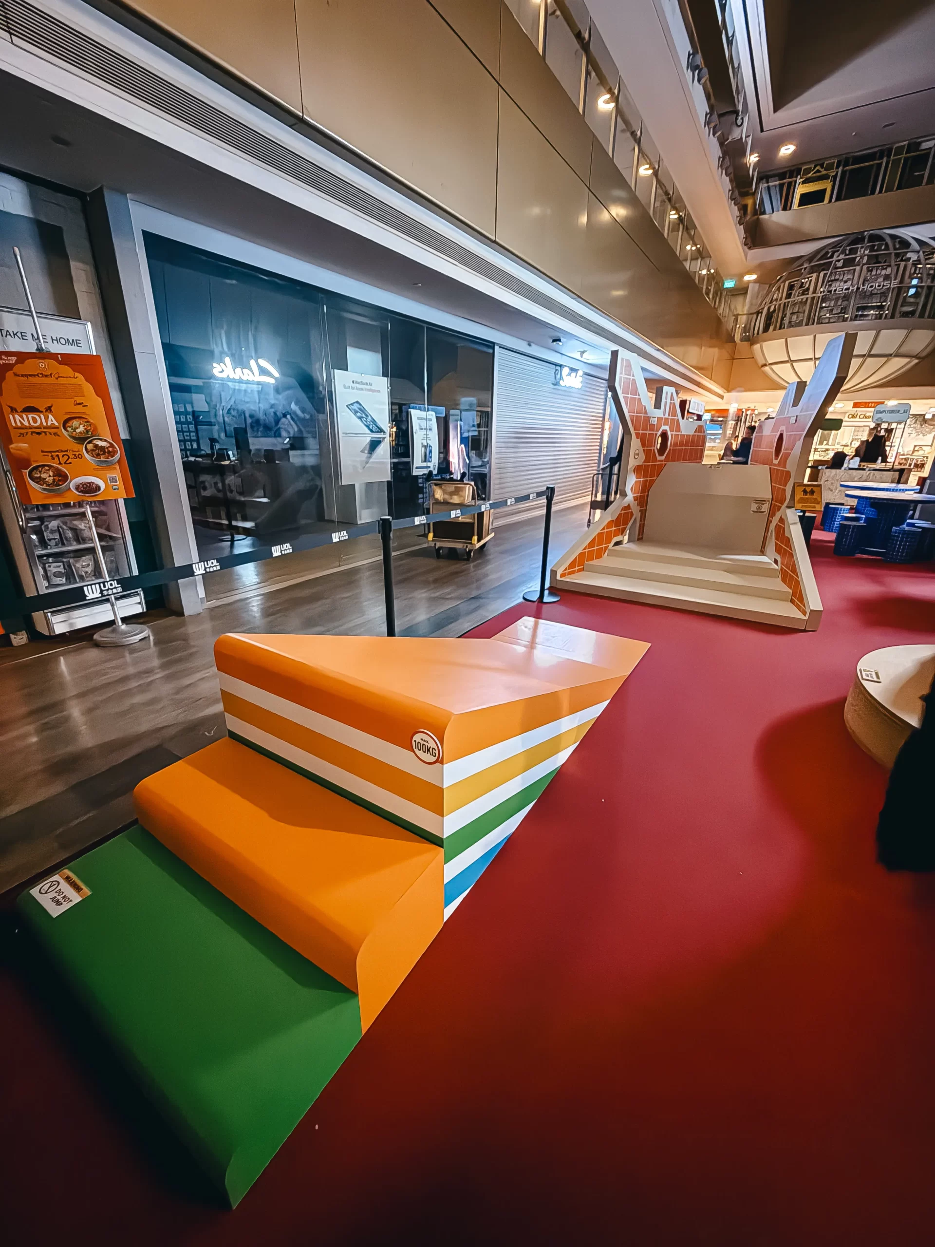 experiential-marketing-retail-pop-up-prop-design