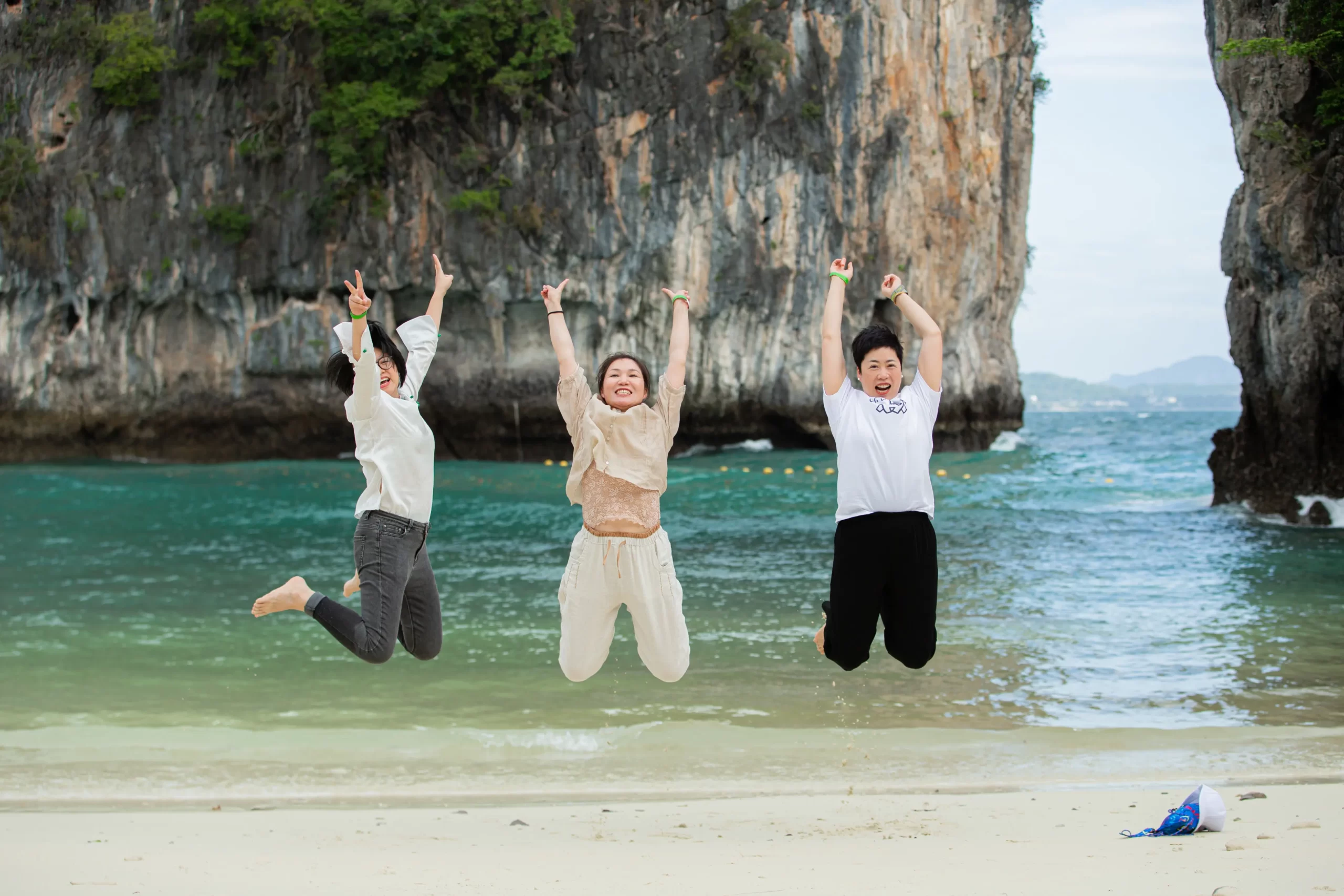 fun-corporate-getaway-and-employee-engagement-beach-trip