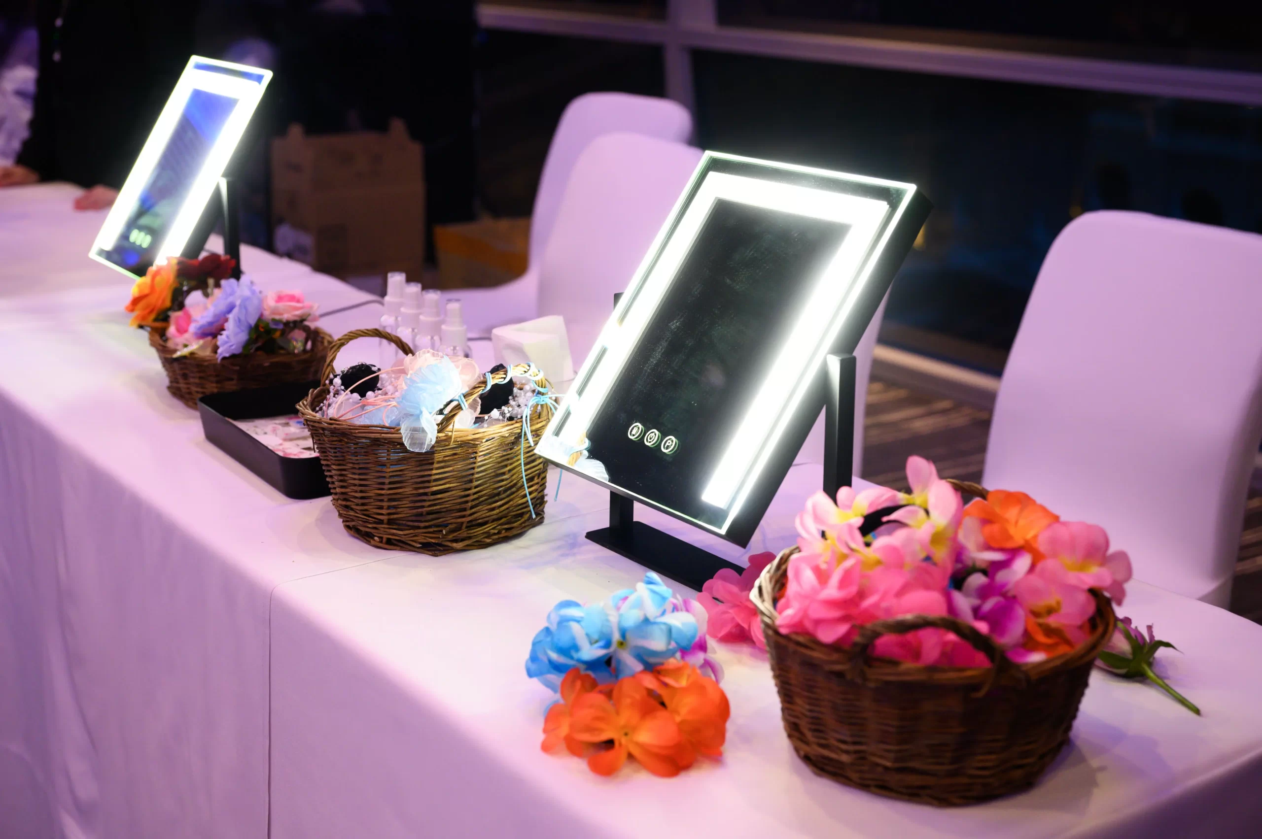 interactive-brand-activation-booth-props-experiential-marketing