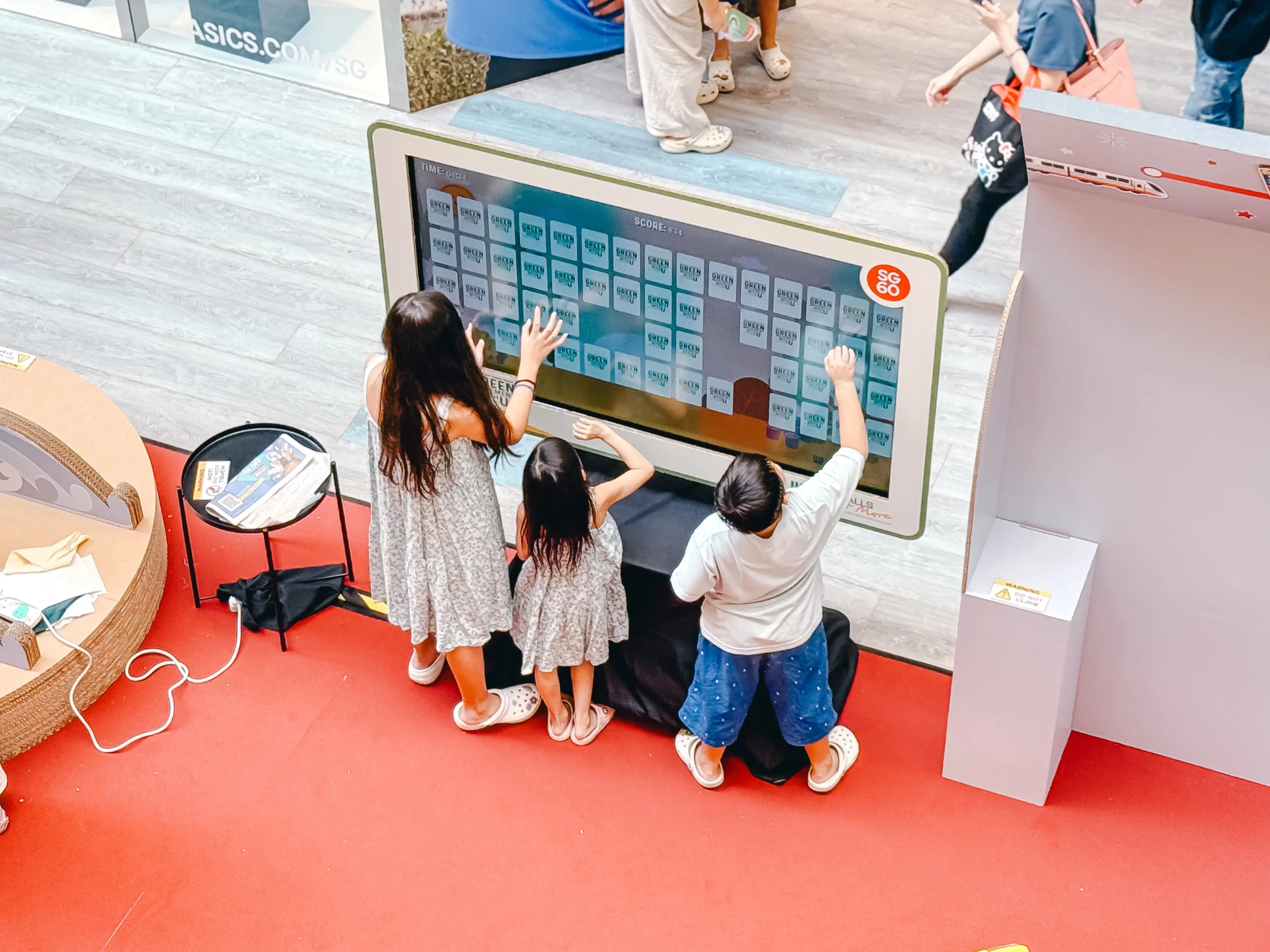 interactive-digital-gamification-mall-activation-singapore