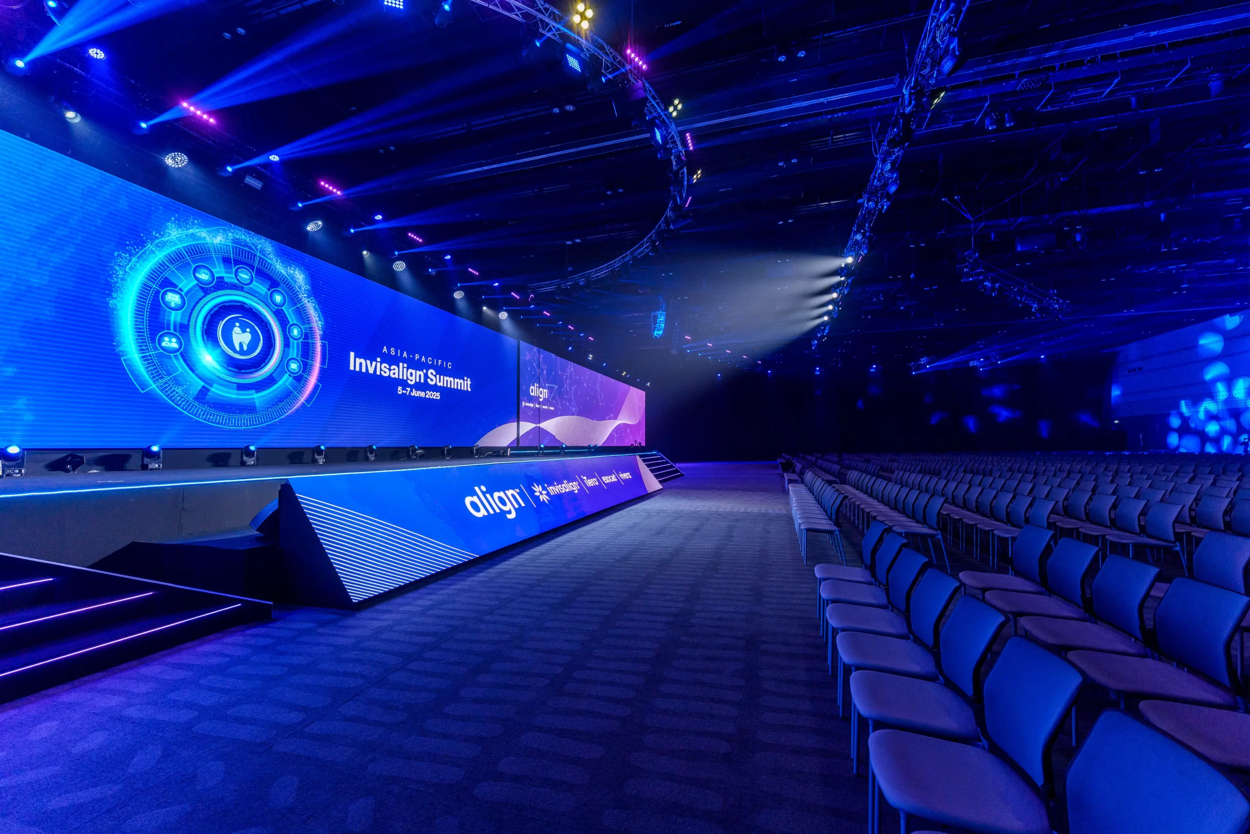large-scale-corporate-event-staging-and-technical-production-setup