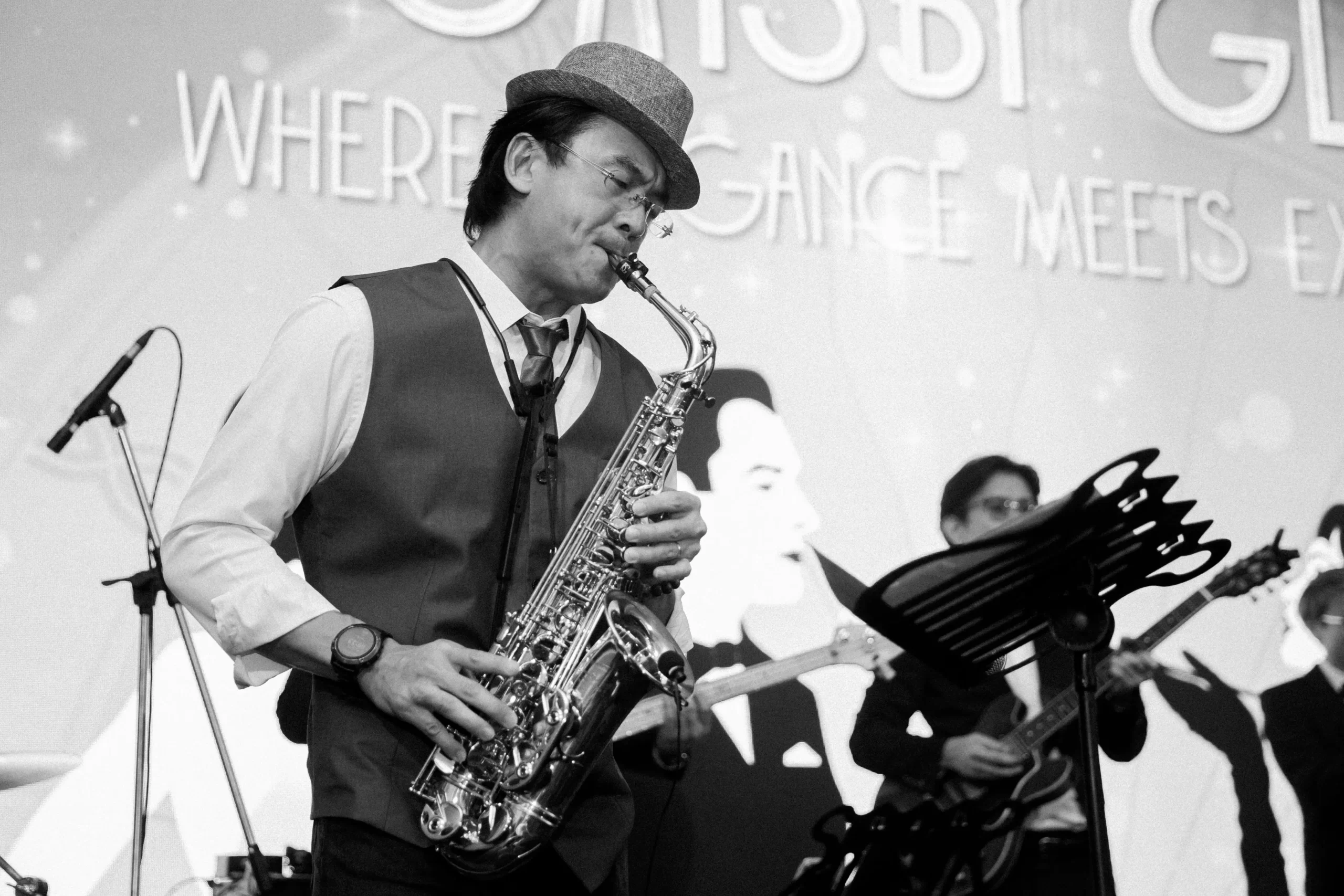 professional-live-jazz-music-for-corporate-gala-dinner